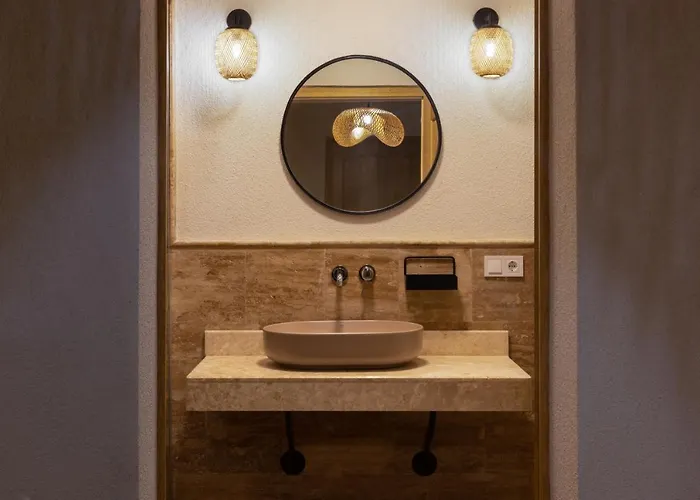 Naif - Adults Only 5*