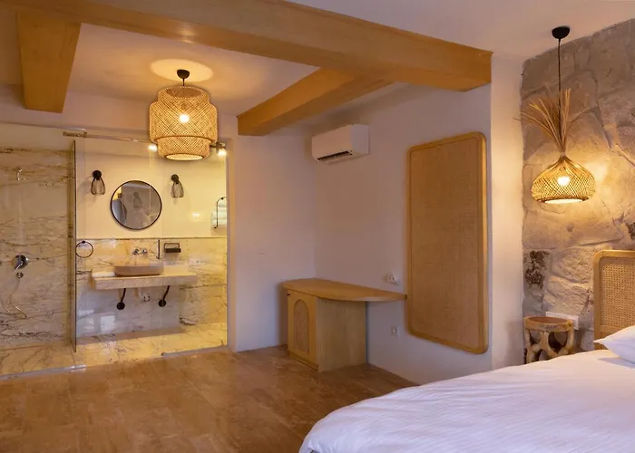 Hotel Naif - Adults Only