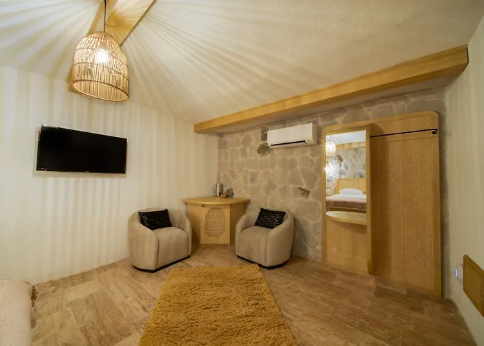 Naif - Adults Only Hotel 5*